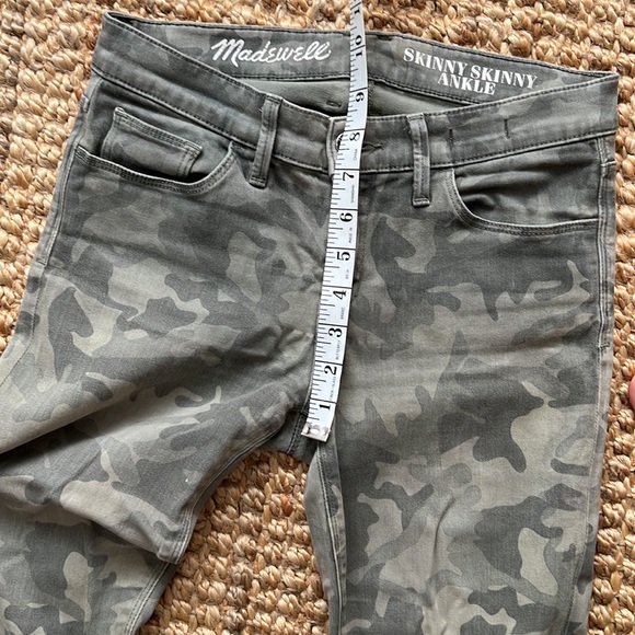 Camo Madewell skinny ankle Jean. Size 25. - Picture 3 of 6